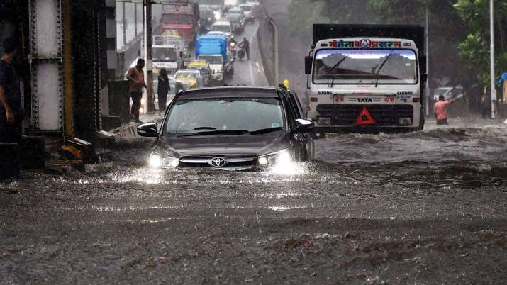 मुंबई में अगले 48 घंटे भारी, मौसम विभाग ने ऑरेंज अलर्ट जारी किया मुंबई में अगले 48 घंटे भारी, मौसम विभाग ने ऑरेंज अलर्ट जारी किया- India TV