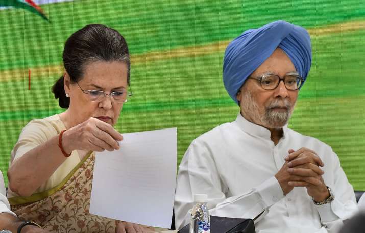 Congress interim President Sonia Gandhi Congress interim President Sonia Gandhi- India TV Hindi