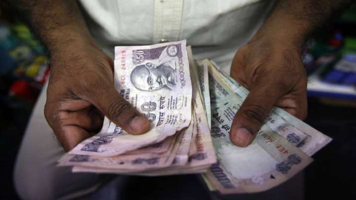 Atal Bimit Vyakti Kalyan Yojana । सांकेतिक चित्र Atal Bimit Vyakti Kalyan Yojana । सांकेतिक चित्र- India TV Paisa