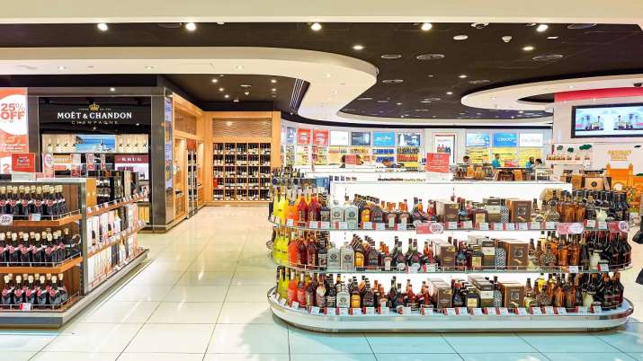Budget 2020, Finance Minsiter, Duty Free Store, Airports, Alcohol, Duty-free shops Budget 2020, Finance Minsiter, Duty Free Store, Airports, Alcohol, Duty-free shops- India TV Paisa