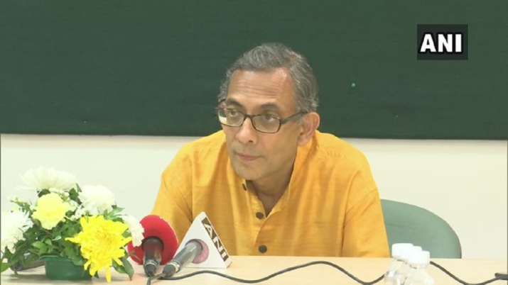 Nobel laurete abhijeet banerjee, Fiscal deficit, school education budget, budget, budget 2020 Nobel laurete abhijeet banerjee, Fiscal deficit, school education budget, budget, budget 2020- India TV Paisa