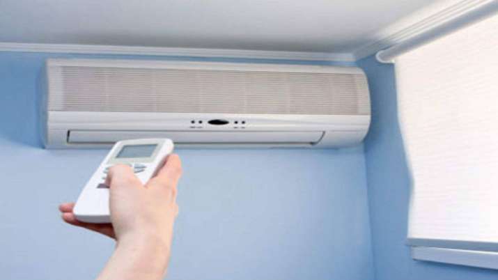 Room air conditioners to now have default temperature of 24 degree Celsius Room air conditioners to now have default temperature of 24 degree Celsius- India TV Paisa