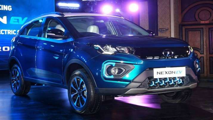 Tata Motors launches Nexon EV at starting price of Rs 13.99 lakh Tata Motors launches Nexon EV at starting price of Rs 13.99 lakh- India TV Paisa