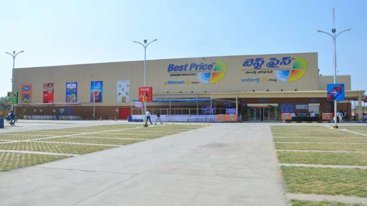 Walmart India sacks 56 senior executives, denies more layoffs Walmart India sacks 56 senior executives, denies more layoffs- India TV Paisa