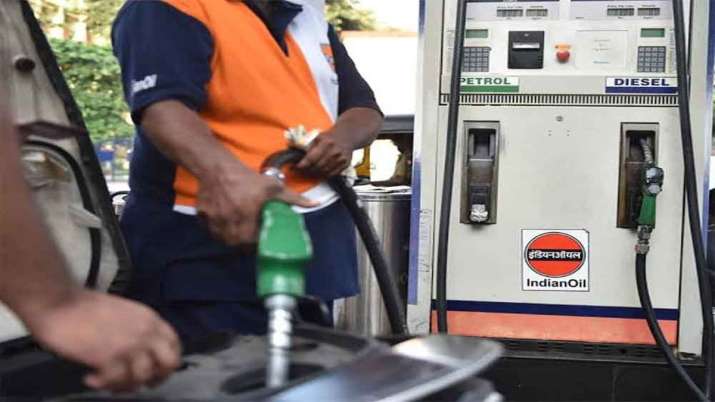 India to switch to world's cleanest petrol, diesel from Apr 1 India to switch to world's cleanest petrol, diesel from Apr 1- India TV Paisa