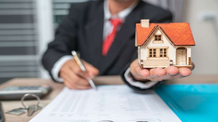 RBI announces incentive for lending to MSME, home, auto sectors RBI announces incentive for lending to MSME, home, auto sectors- India TV Paisa
