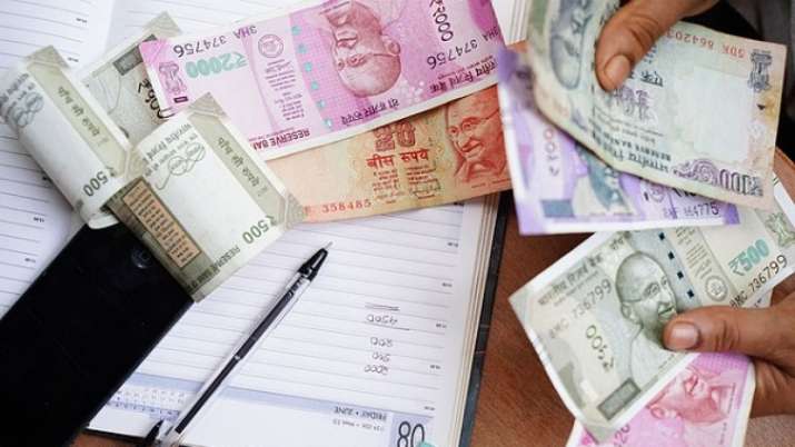 Govt's subsidy bill projected slightly up at Rs 2.27... Govt's subsidy bill projected slightly up at Rs 2.27...- India TV Paisa