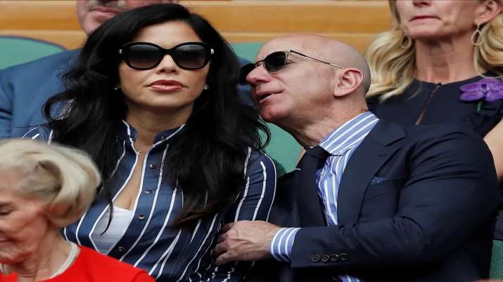 Jeff Bezos and Lauren Sanchez, most expensive house, Amazon Jeff Bezos and Lauren Sanchez, most expensive house, Amazon- India TV Paisa