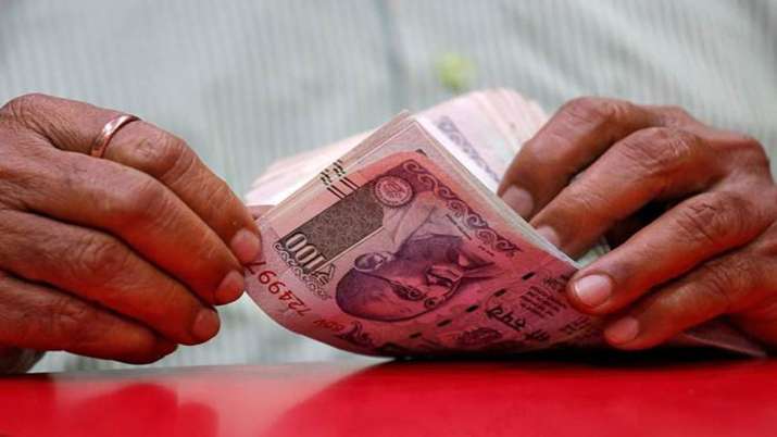 Small savings rate may see moderation next quarter Small savings rate may see moderation next quarter- India TV Paisa