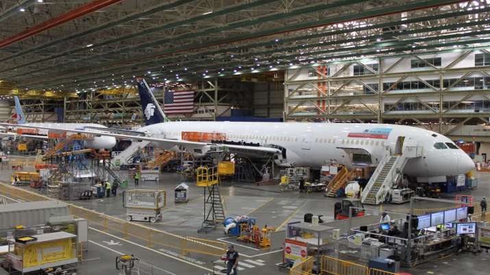coronavirus Boeing and india cements shutdown of factories coronavirus Boeing and india cements shutdown of factories- India TV Paisa
