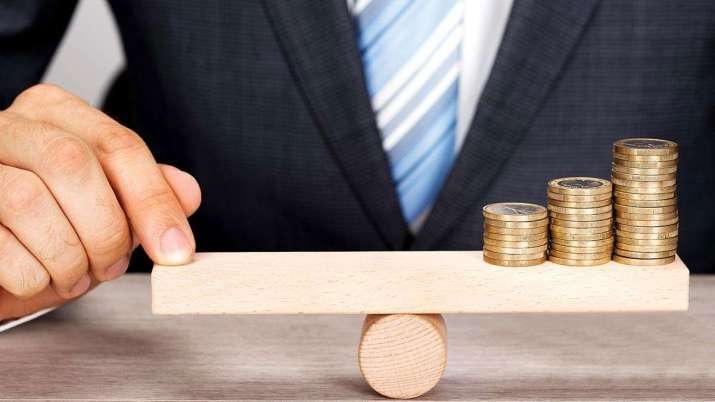 India's current account deficit narrows to $1.4 bln in December quarter India's current account deficit narrows to $1.4 bln in December quarter- India TV Paisa