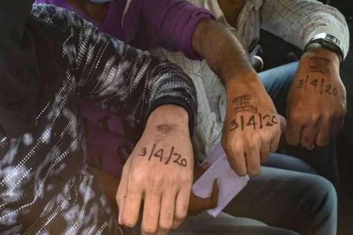 Uttar Pradesh Uttar Pradesh Coronavirus 37 People Returne From Mecca Erase Qurantine Stamp: UP मक्का Uttar Pradesh Uttar Pradesh Coronavirus 37 People Returne From Mecca Erase Qurantine Stamp: UP मक्का- India TV
