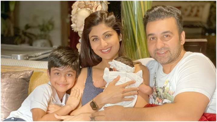 shilpa shetty with family shilpa shetty with family- India TV