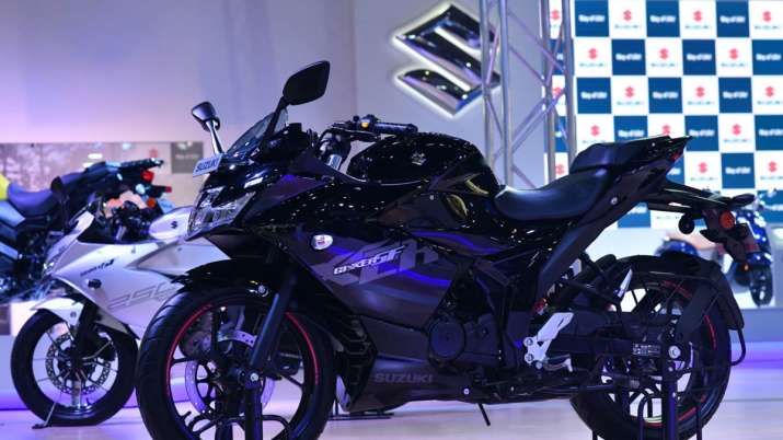 Suzuki Motorcycle launches BS-VI compliant GIXXER bikes Suzuki Motorcycle launches BS-VI compliant GIXXER bikes- India TV Paisa