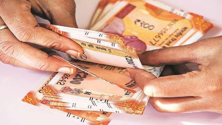 Bank credit growth falls sharply to 6.1per cent in FY20 Bank credit growth falls sharply to 6.1per cent in FY20- India TV Paisa