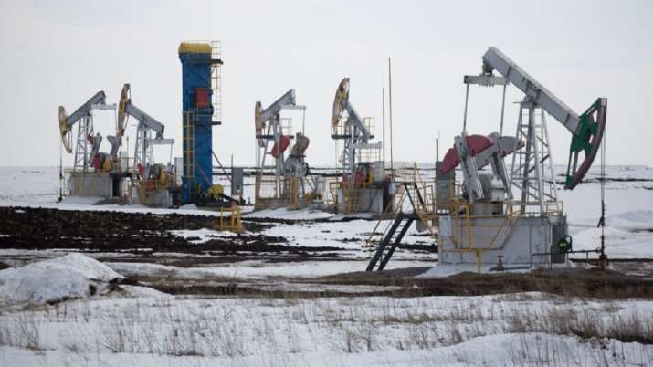 OPEC and allies agree to crude oil production cut OPEC and allies agree to crude oil production cut- India TV Paisa