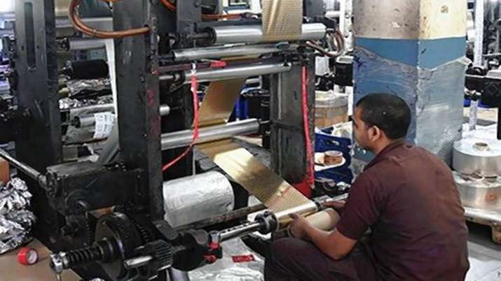 Major industries, govt agencies owe about Rs 5 lakh cr in outstanding dues to MSME Major industries, govt agencies owe about Rs 5 lakh cr in outstanding dues to MSME- India TV Paisa