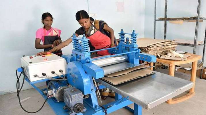 UP disburse 2000 crore loan to MSME UP disburse 2000 crore loan to MSME - India TV Paisa