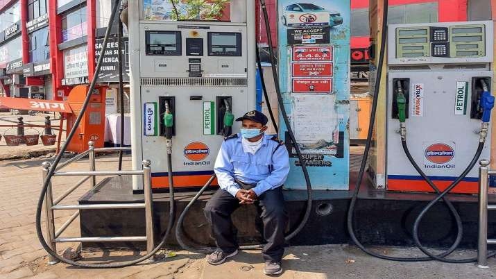 Petrol price hiked by Rs 1.67 per litre, diesel by Rs 7.10 a litre in Delhi Petrol price hiked by Rs 1.67 per litre, diesel by Rs 7.10 a litre in Delhi - India TV Paisa