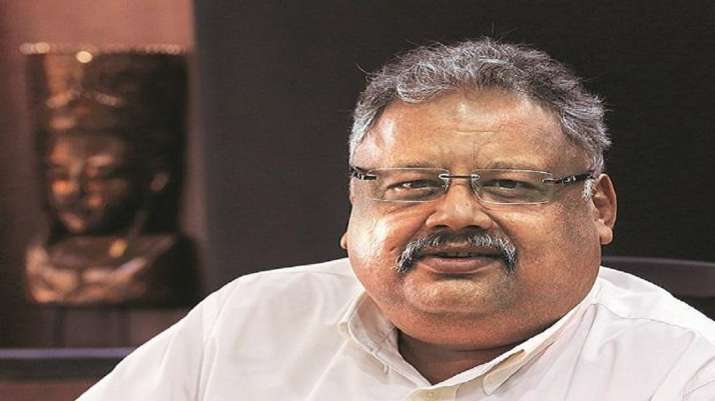 Rakesh Jhunjhunwala raises stake in VIP Industries; Shares rally Rakesh Jhunjhunwala raises stake in VIP Industries; Shares rally - India TV Paisa