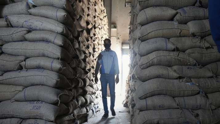 कैसे हालिस करें एक देश, एक राशन कार्ड? ये रही पूरी जानकारी कैसे हालिस करें एक देश, एक राशन कार्ड? ये रही पूरी जानकारी- India TV Paisa