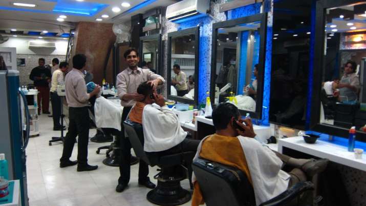 Haryana govt issues guidelines for salons, beauty parlours, other shops in the state Haryana govt issues guidelines for salons, beauty parlours, other shops in the state- India TV Hindi
