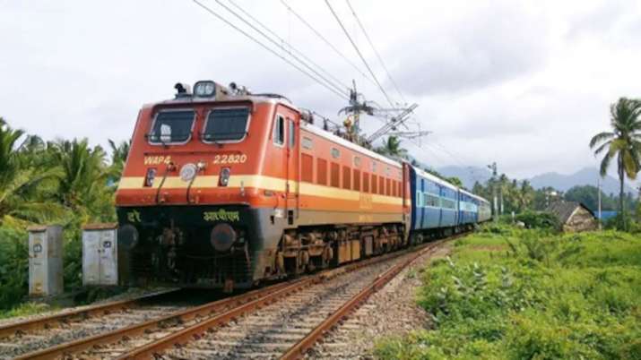 Special Trains Special Trains- India TV Hindi
