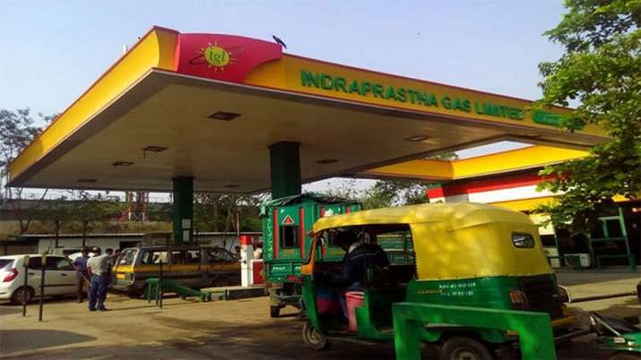 CNG price in Delhi-NCR hiked by Re 1 per kg CNG price in Delhi-NCR hiked by Re 1 per kg- India TV Paisa