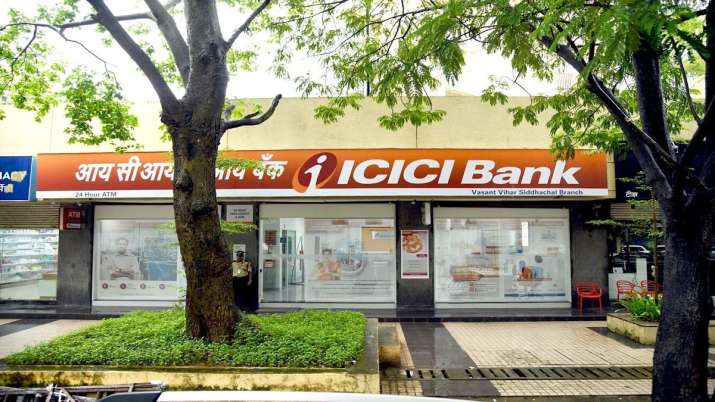ICICI Bank sells Rs2,250 crore stake in ICICI Lombard ICICI Bank sells Rs2,250 crore stake in ICICI Lombard- India TV Paisa