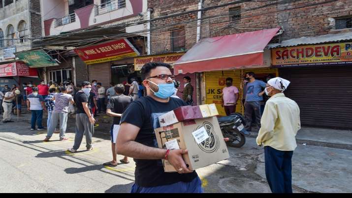 Delhi sold liquor worth Rs. 235 crore in May Delhi sold liquor worth Rs. 235 crore in May- India TV Paisa