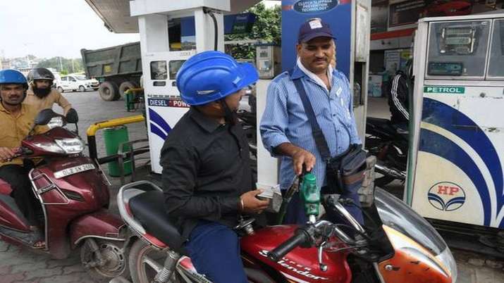 Petrol price hiked by 59 paise/litre, diesel by 58 paise Petrol price hiked by 59 paise/litre, diesel by 58 paise- India TV Paisa