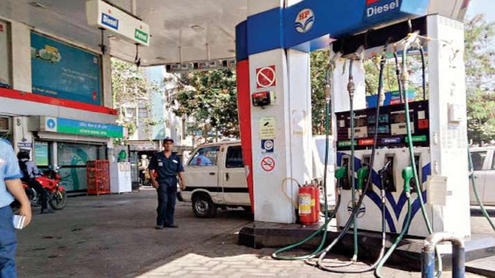 Petrol and diesel prices today at Rs 80.38 and Rs 80.40 per litre Petrol and diesel prices today at Rs 80.38 and Rs 80.40 per litre - India TV Paisa