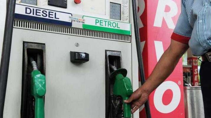 Petrol price hiked by 54 paise, diesel by 58 paise; 3rd straight day Petrol price hiked by 54 paise, diesel by 58 paise; 3rd straight day- India TV Paisa