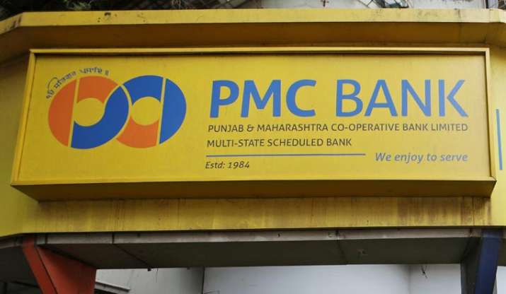Delhi HC, RBI, Centre, depositors, PMC Bank, Yes Bank Delhi HC, RBI, Centre, depositors, PMC Bank, Yes Bank- India TV Paisa