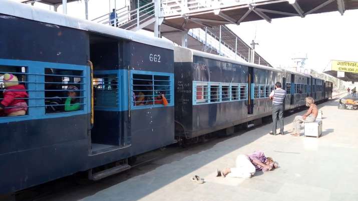 IRSDC received 32 interest from Infra cos to redevelop 4 railway stations IRSDC received 32 interest from Infra cos to redevelop 4 railway stations- India TV Paisa