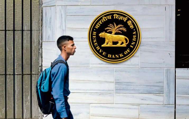 Interest waiver during loan moratorium will jeopardise banks’ stability, says RBI Interest waiver during loan moratorium will jeopardise banks’ stability, says RBI- India TV Paisa