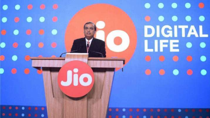 Mukesh Ambani fulfill his commitment with investors 9... Mukesh Ambani fulfill his commitment with investors 9...- India TV Paisa