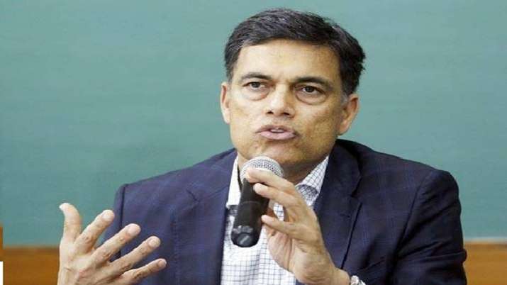 Staying at home not a solution, won't save economy, says Sajjan Jindal Staying at home not a solution, won't save economy, says Sajjan Jindal- India TV Paisa