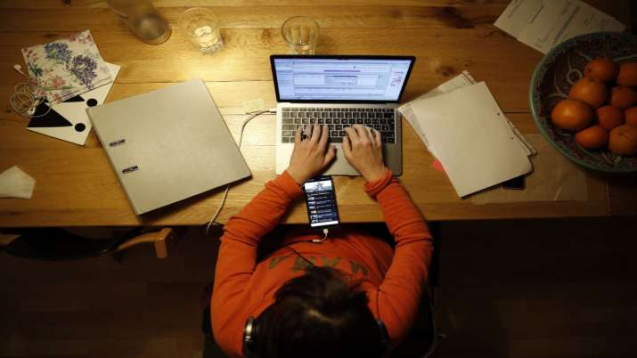Govt extends work from home norms for IT, ITes companies till Dec 31 Govt extends work from home norms for IT, ITes companies till Dec 31- India TV Paisa