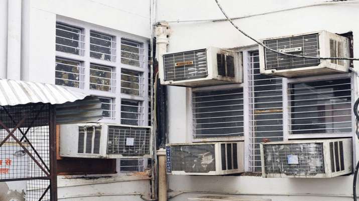 BSES offers to exchange old fans, ACs for energy saving BSES offers to exchange old fans, ACs for energy saving- India TV Paisa