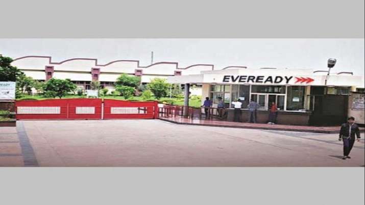 Promoter group Khaitan family's stake in Eveready falls below 10 pc Promoter group Khaitan family's stake in Eveready falls below 10 pc- India TV Paisa