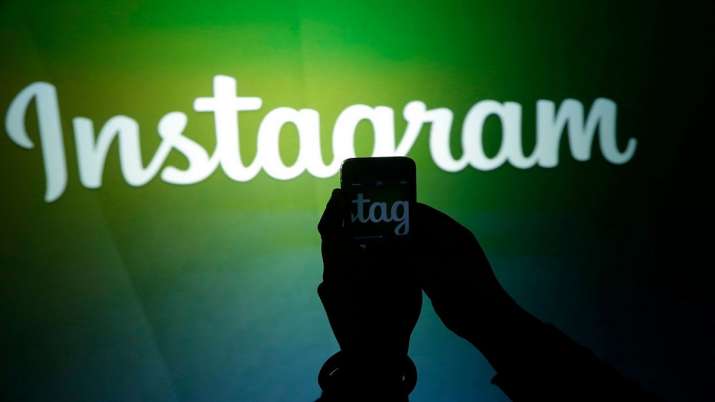 Facebook launches its new TikTok clone Instagram Reels Facebook launches its new TikTok clone Instagram Reels- India TV Paisa