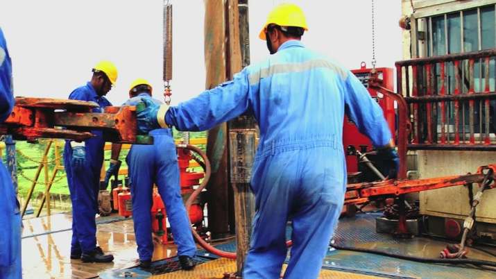 OIL logs Rs 249 cr loss in Q1 on slump in oil prices OIL logs Rs 249 cr loss in Q1 on slump in oil prices- India TV Paisa