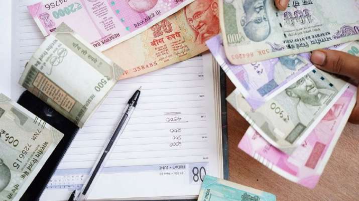 PFRDA mulling launching minimum assured return-based pension scheme PFRDA mulling launching minimum assured return-based pension scheme- India TV Paisa