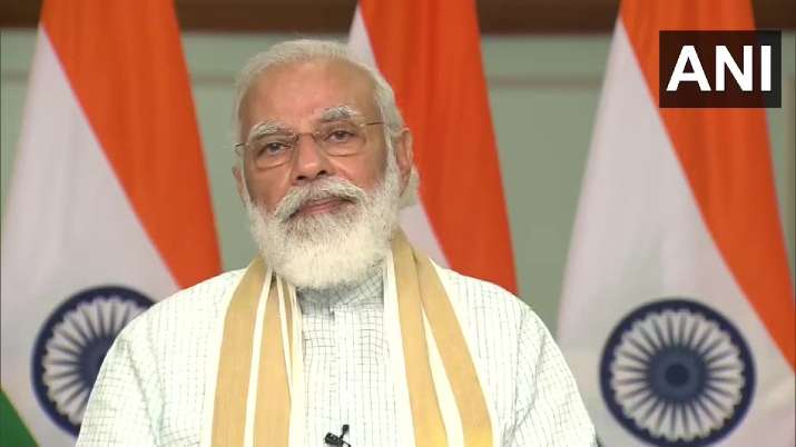 PM says number of tax payers in the country is very small percentage of total population PM says number of tax payers in the country is very small percentage of total population- India TV Paisa