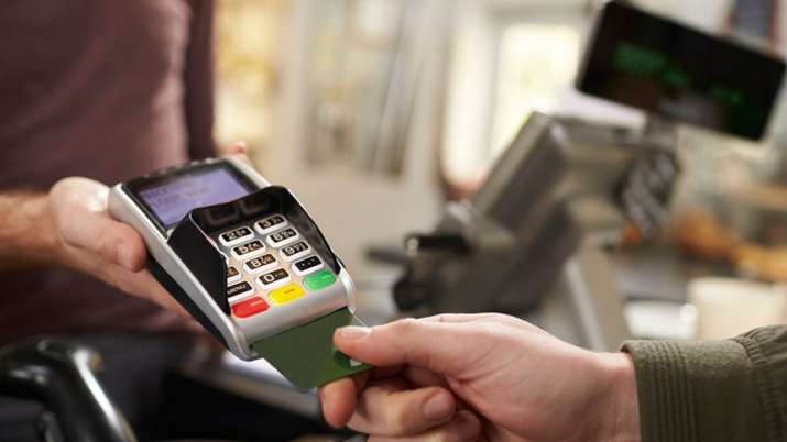 RBI new rules on credit and debit card will be applicable from 30 september RBI new rules on credit and debit card will be applicable from 30 september- India TV Paisa
