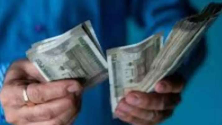 withdraw money from PF Account through umang app withdraw money from PF Account through umang app- India TV Paisa