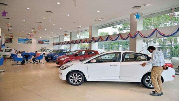 Passenger vehicle sales in India increase 14 pc in August, says SIAM Passenger vehicle sales in India increase 14 pc in August, says SIAM- India TV Paisa