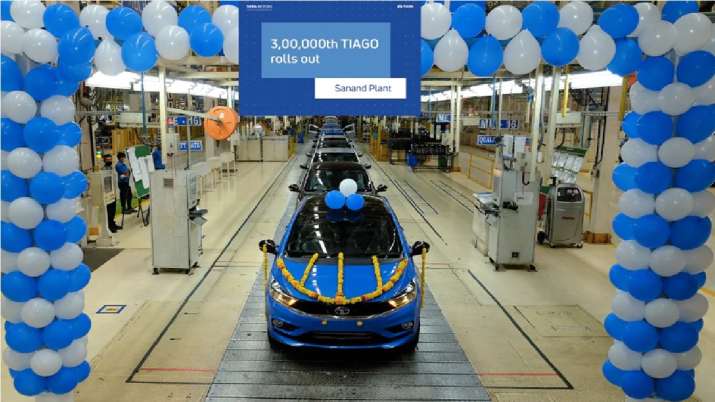 Tata Tiago Tata Tiago- India TV Paisa