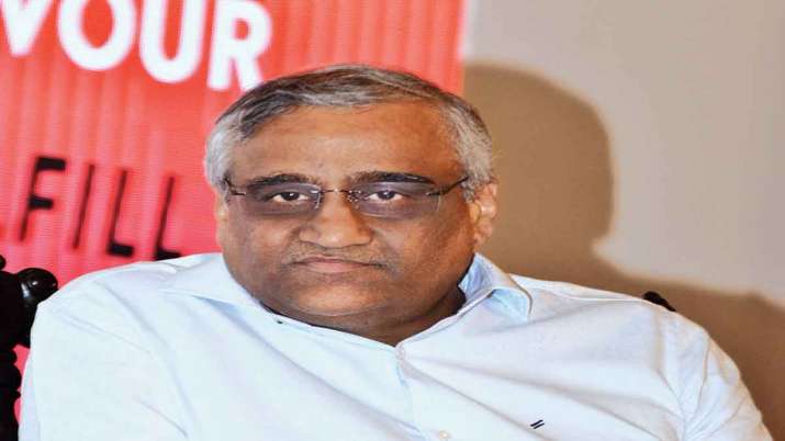 Pandemic shock forced me to exit retail bisuness, said Future Group founder Kishore Biyani Pandemic shock forced me to exit retail bisuness, said Future Group founder Kishore Biyani- India TV Paisa